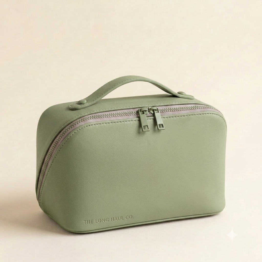 The Nonstop travel kit in soft sage